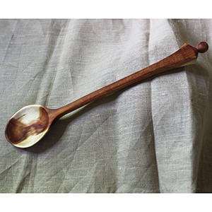 photo d'une cuillère en bois